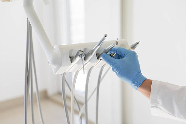 24/7 Emergency Dental Veneers experts in Clinton, TN